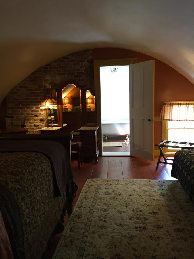 Innkeeper'S Place B&B Stafford 외부 사진