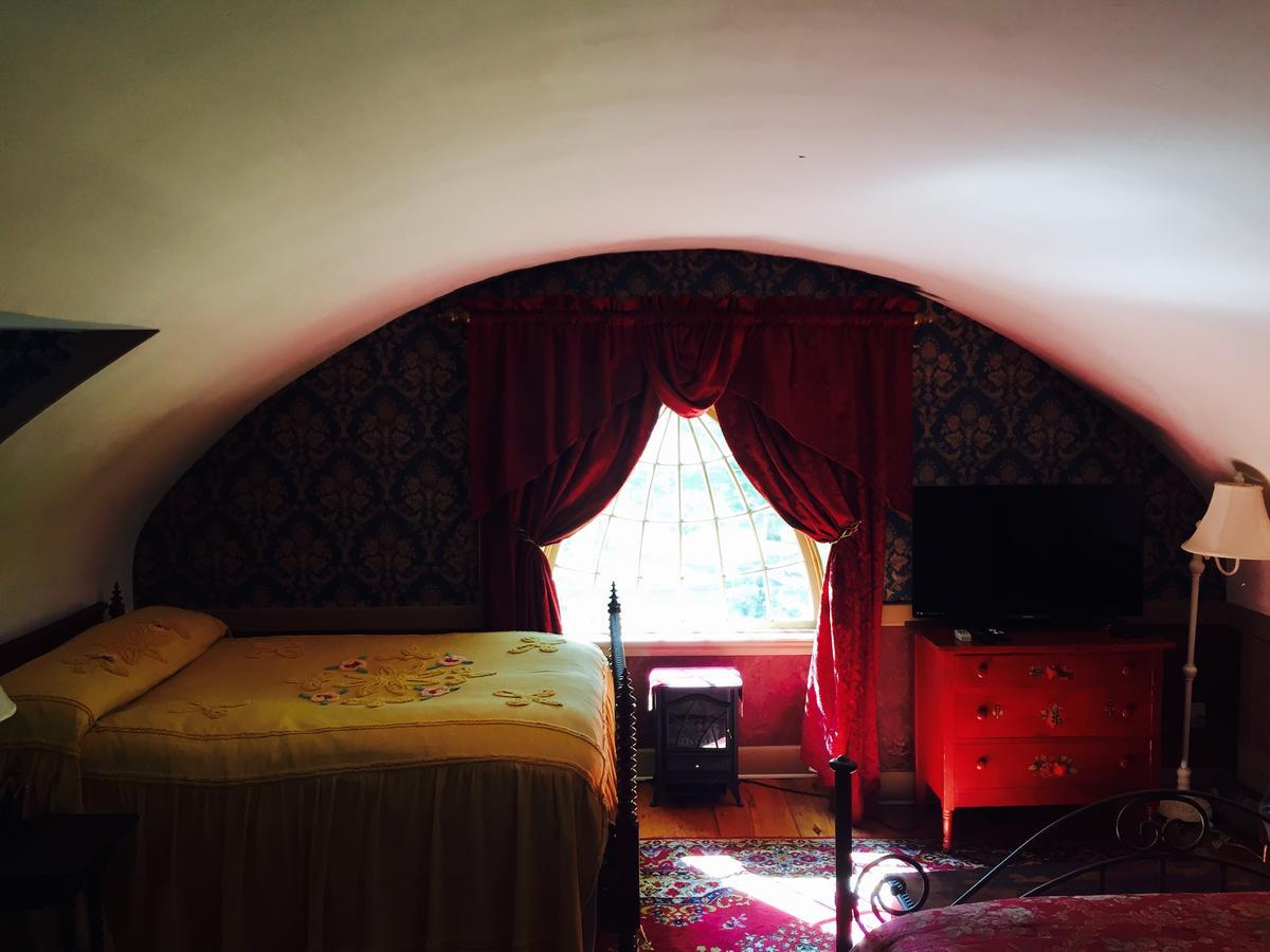 Innkeeper'S Place B&B Stafford 외부 사진