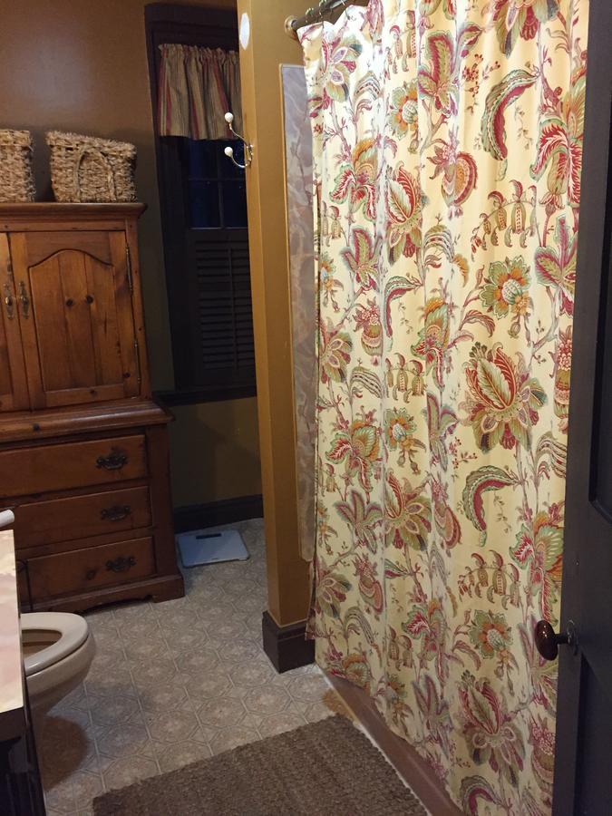 Innkeeper'S Place B&B Stafford 외부 사진